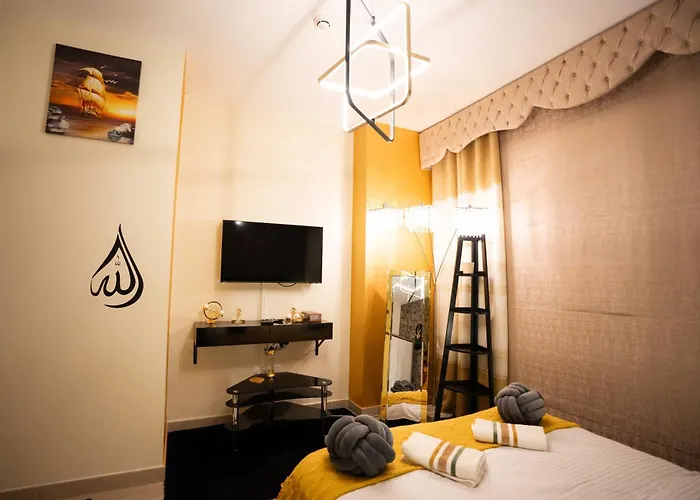 2Br Spacious Private Entrance In Yas Island 001