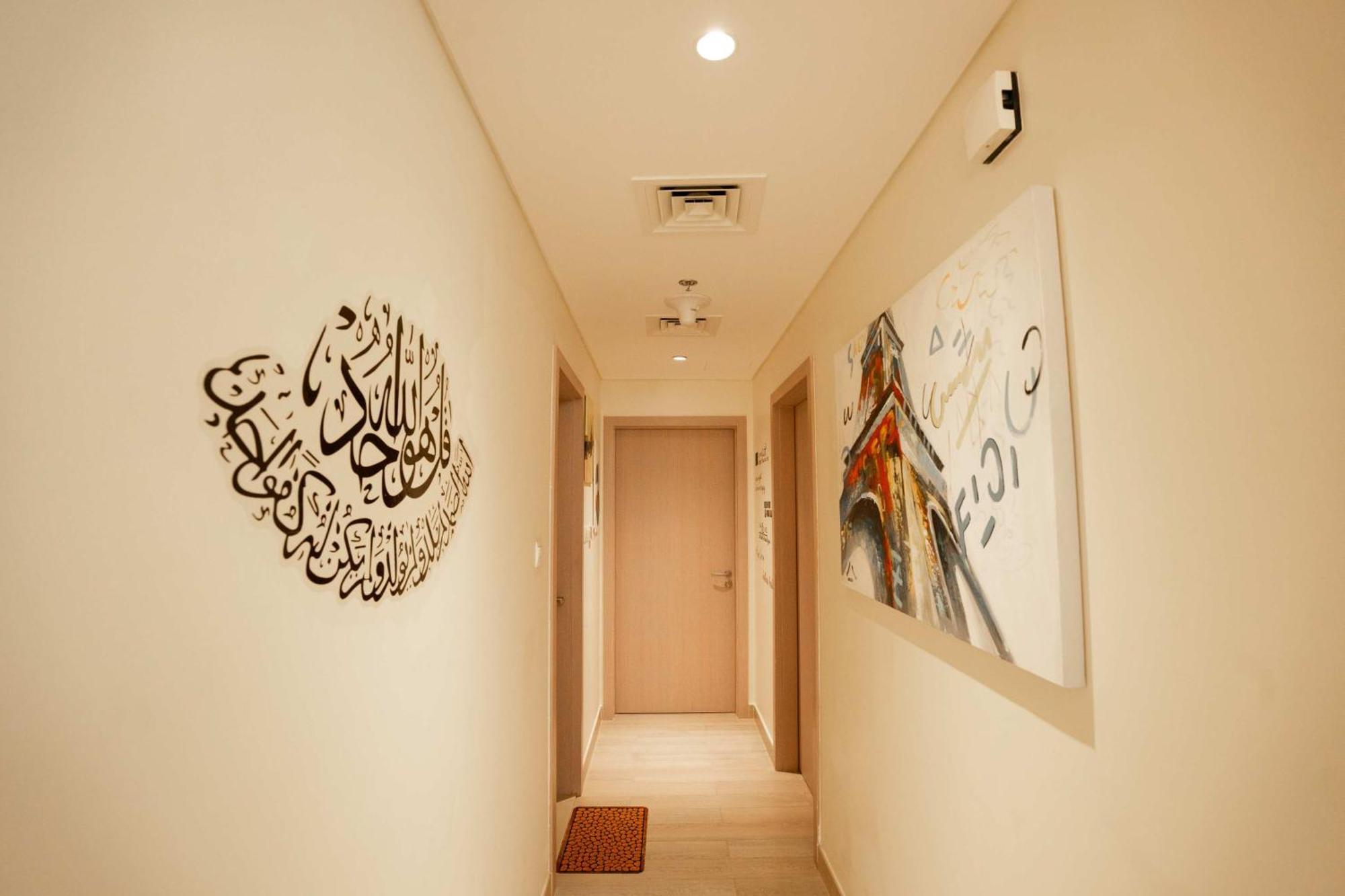 Appartamento 2br Spacious Private Entrance In Yas Island 001