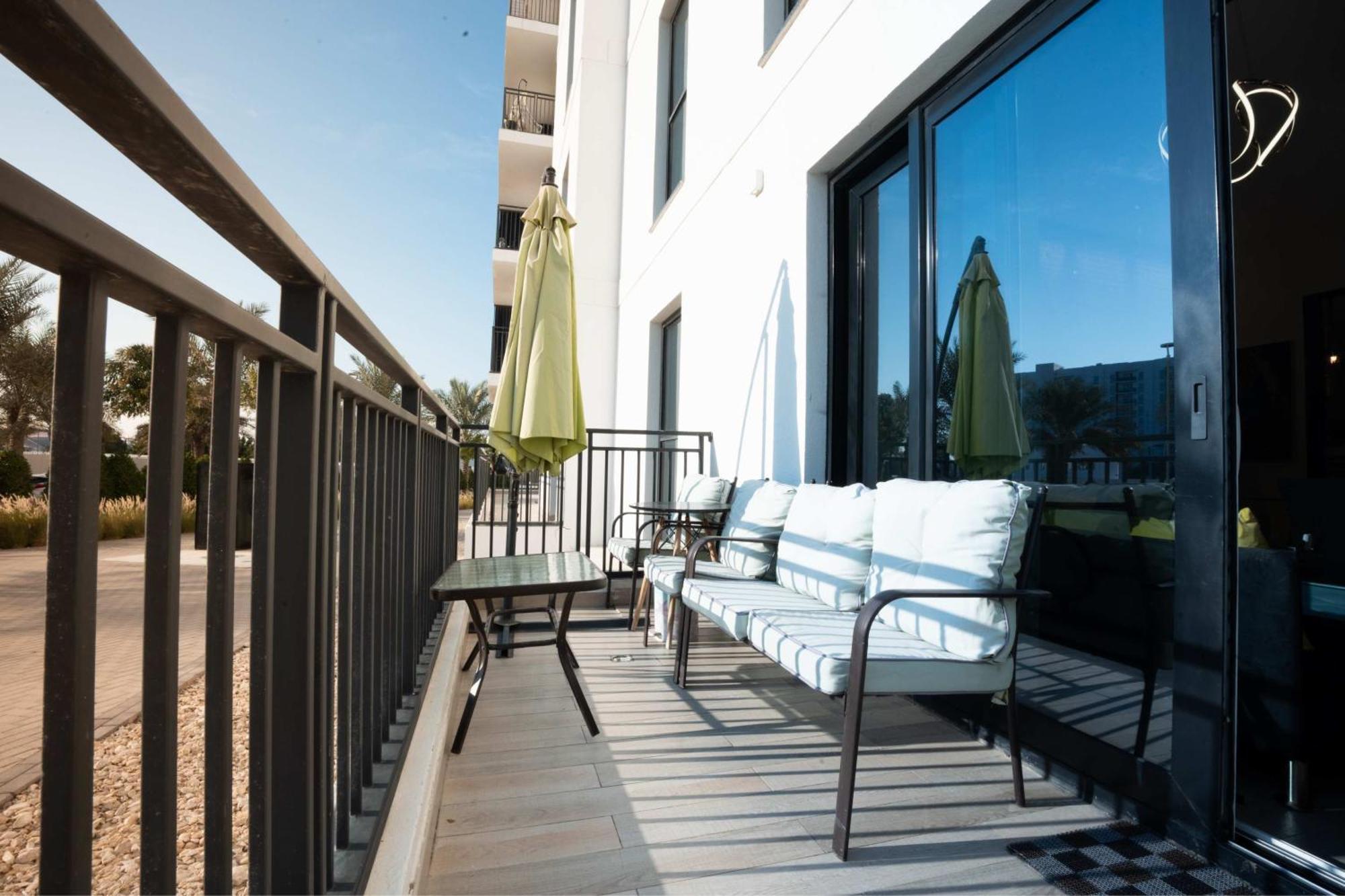 Appartamento 2br Spacious Private Entrance In Yas Island 001 *