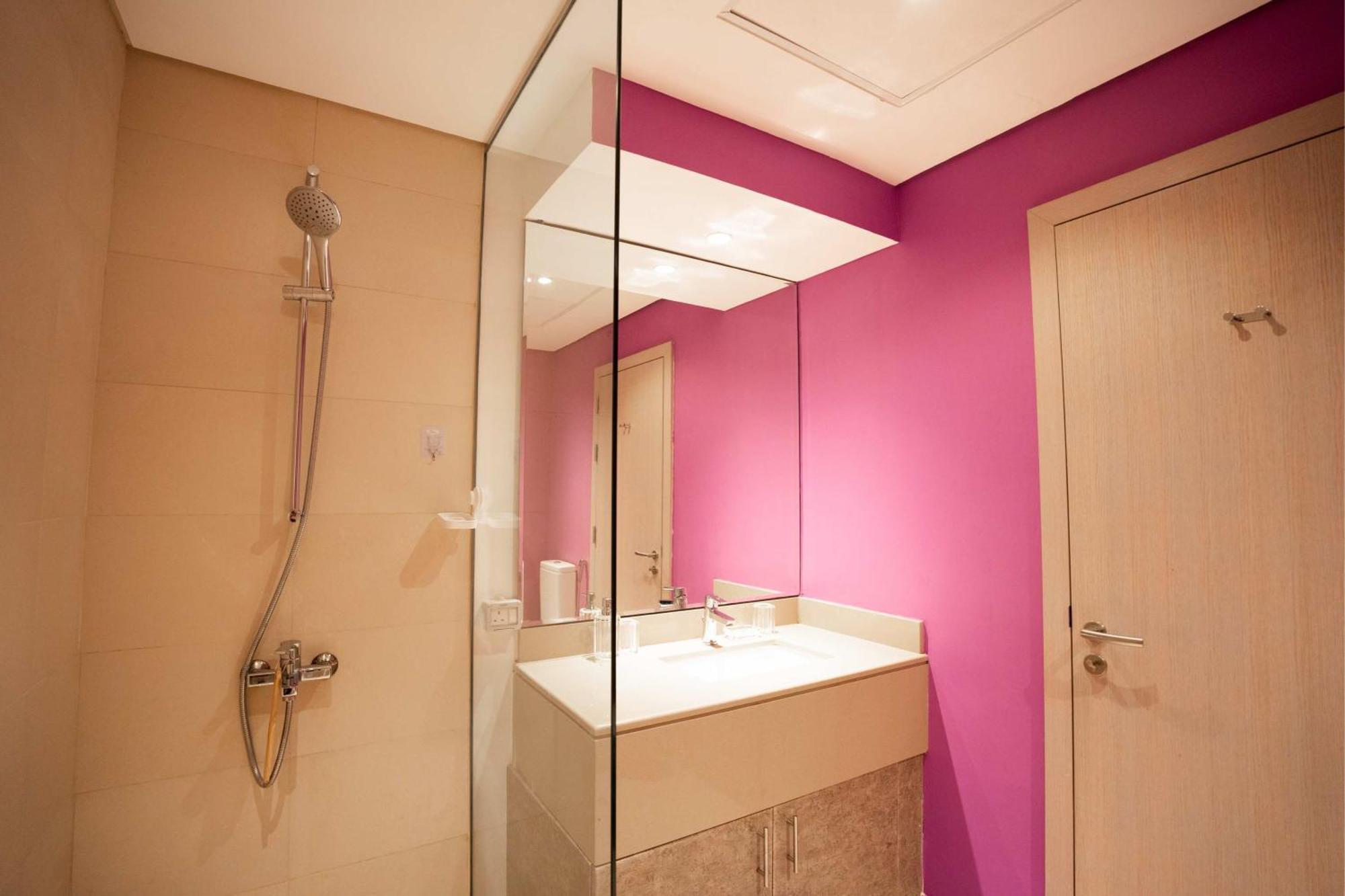 2br Spacious Private Entrance In Yas Island 001 Appartamento *