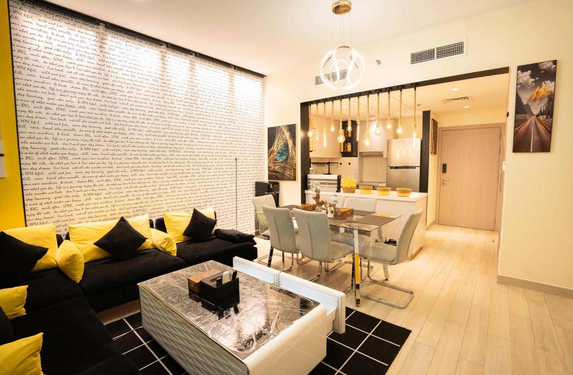 2br Spacious Private Entrance In Yas Island 001 Appartamento *